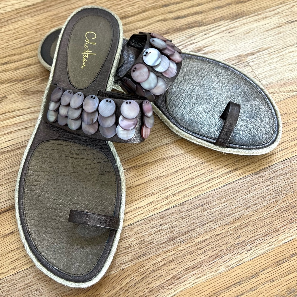 COLE HAAN Dawn Leather Thong Sandal, Metallic Brown, Opalescent Shell Accent 9.5 - Picture 6 of 11